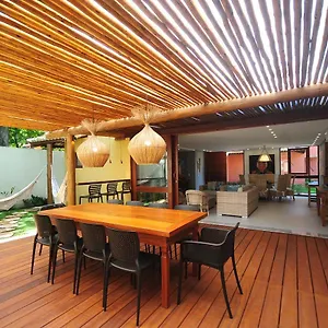 https://casa-da-praia-arraial-dajuda-vem-ser-feliz.hotelsportoseguro.com