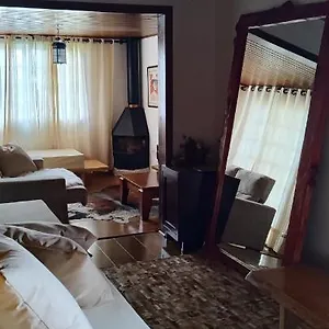 Quarto em Acomodações Particulares Lugar Ao Sol, Campos do Jordão